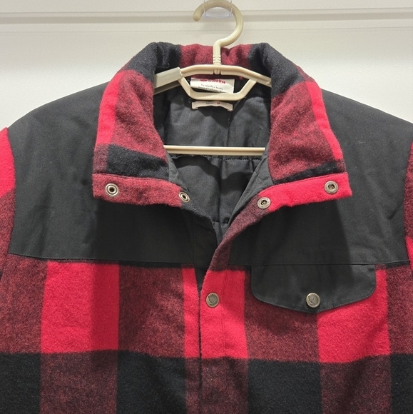 FJALLRAVEN CANADA WOOL PADDED JACKET SHACKET RED BLACK BUFFALO PLAID MEN MEDIUM - Picture 16 of 16